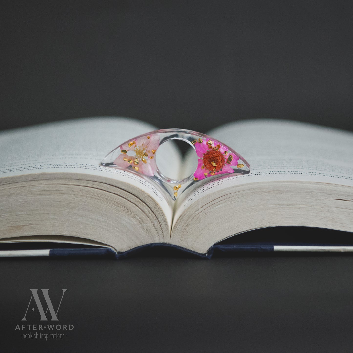 Floral Resin Page Holders - Book Accessories - Heart Bloom - After Word